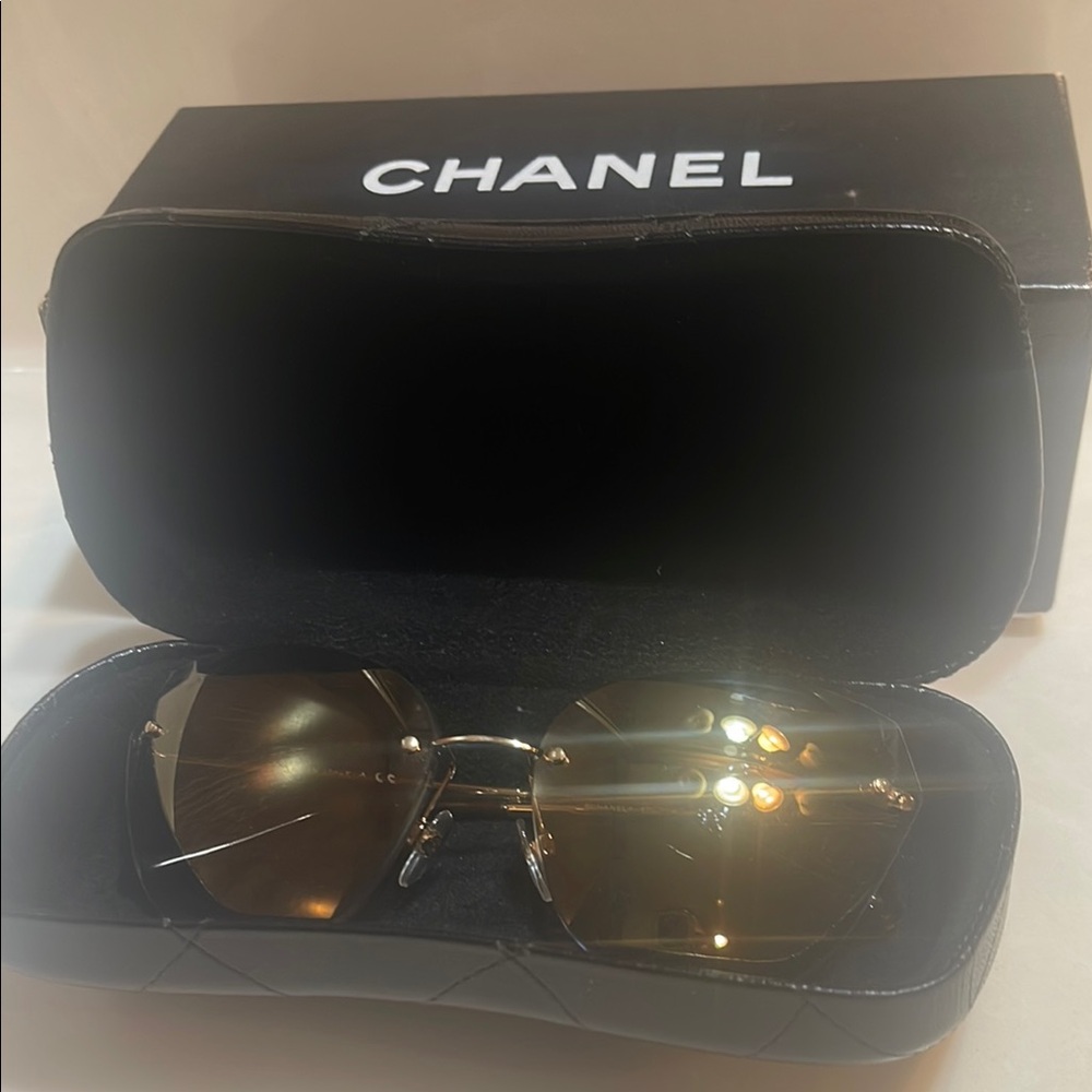 CHANEL Gold-Tinted Sunglasses